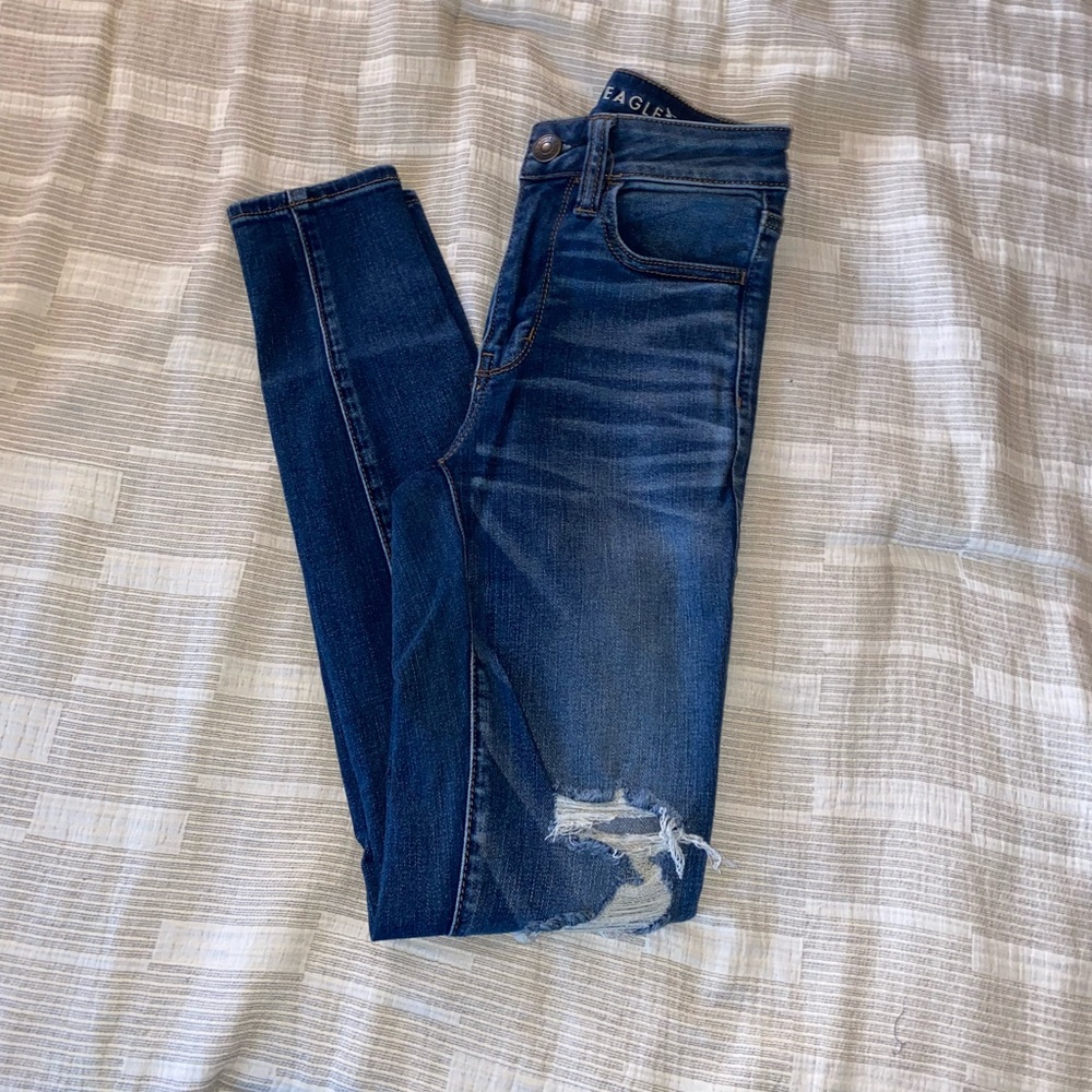 High-rise ripped american eagle jeans